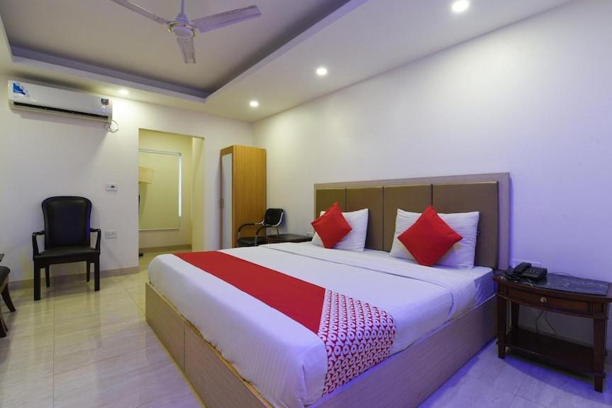 Royal Residency Hotel 3*