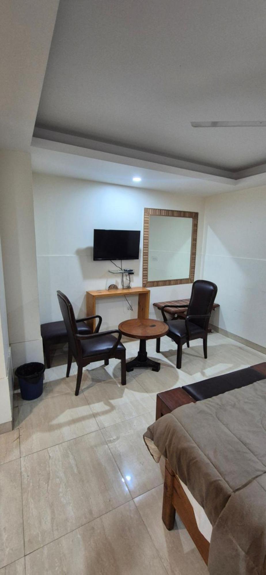 Royal Residency