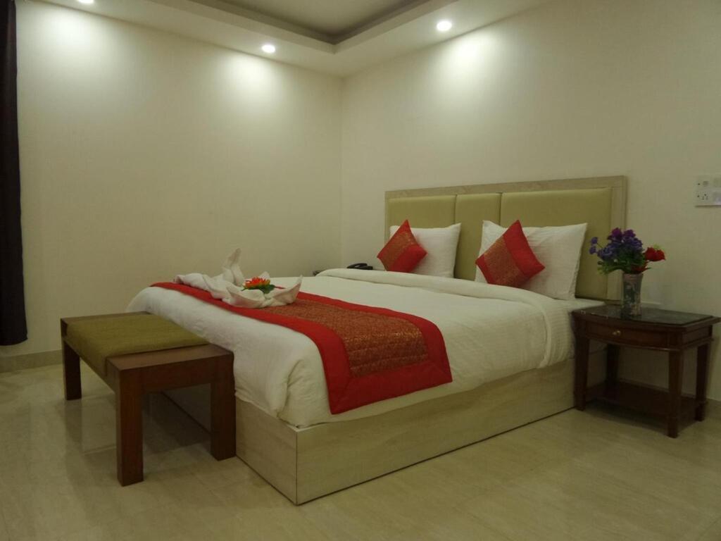 Hotel Royal Residency 3*