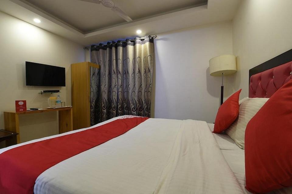 Hotel Royal Residency 3*